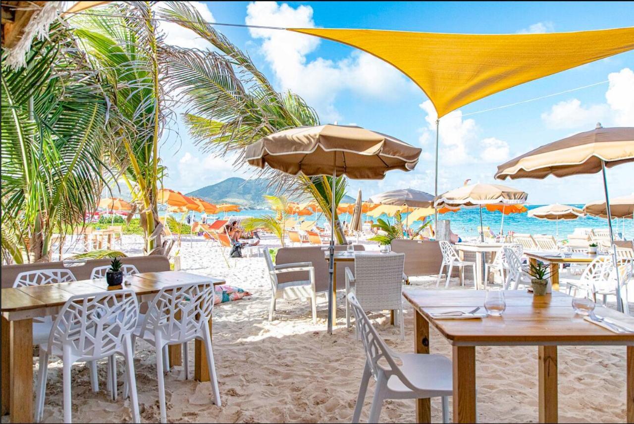 Апартаменти Front Line Unit 520 Ft2 - 48 M2, On Second Floor, Stunning Ocean View Cul de Sac Екстер'єр фото