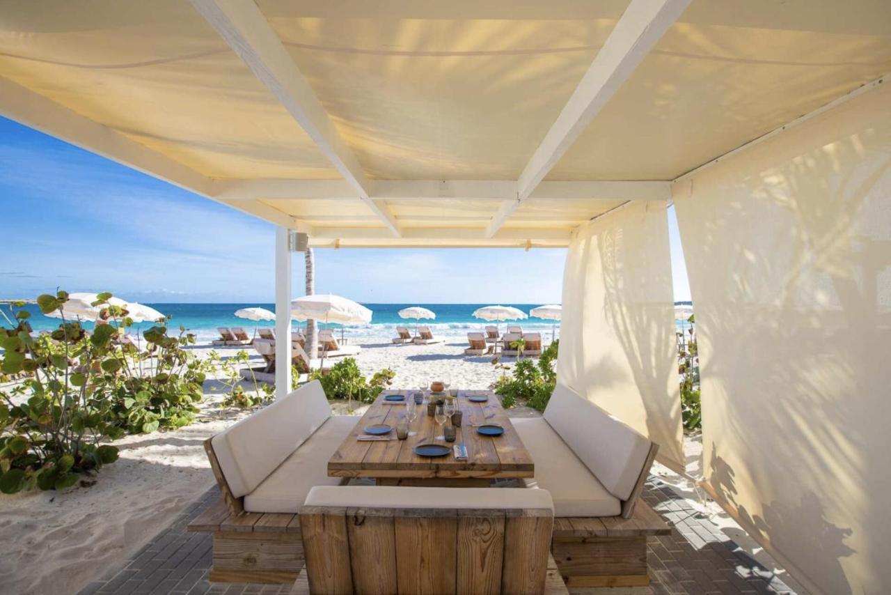 Апартаменти Front Line Unit 520 Ft2 - 48 M2, On Second Floor, Stunning Ocean View Cul de Sac Екстер'єр фото